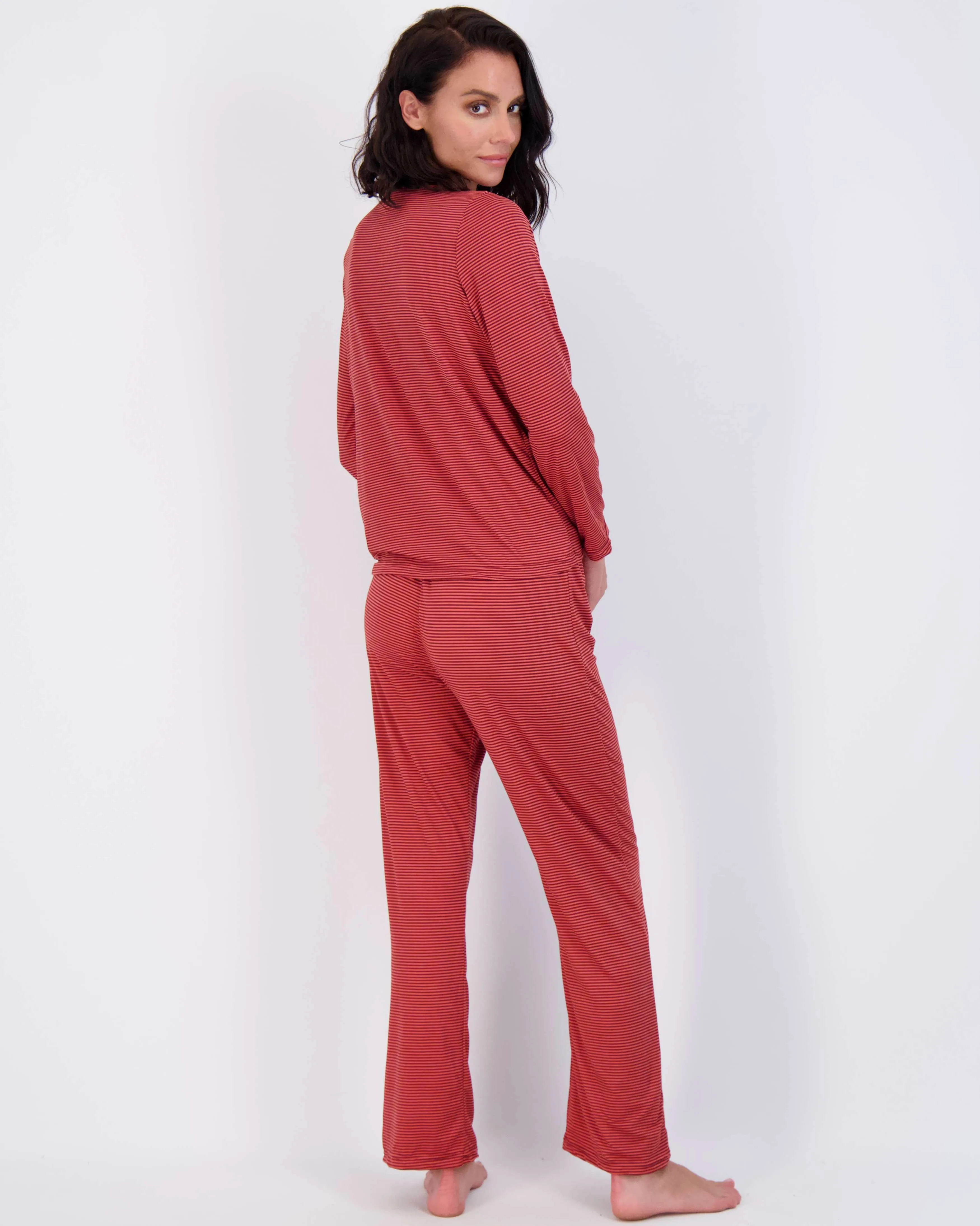 2 Pack: Women’s Pajama Set Super-Soft Long Sleeve Top With Pants