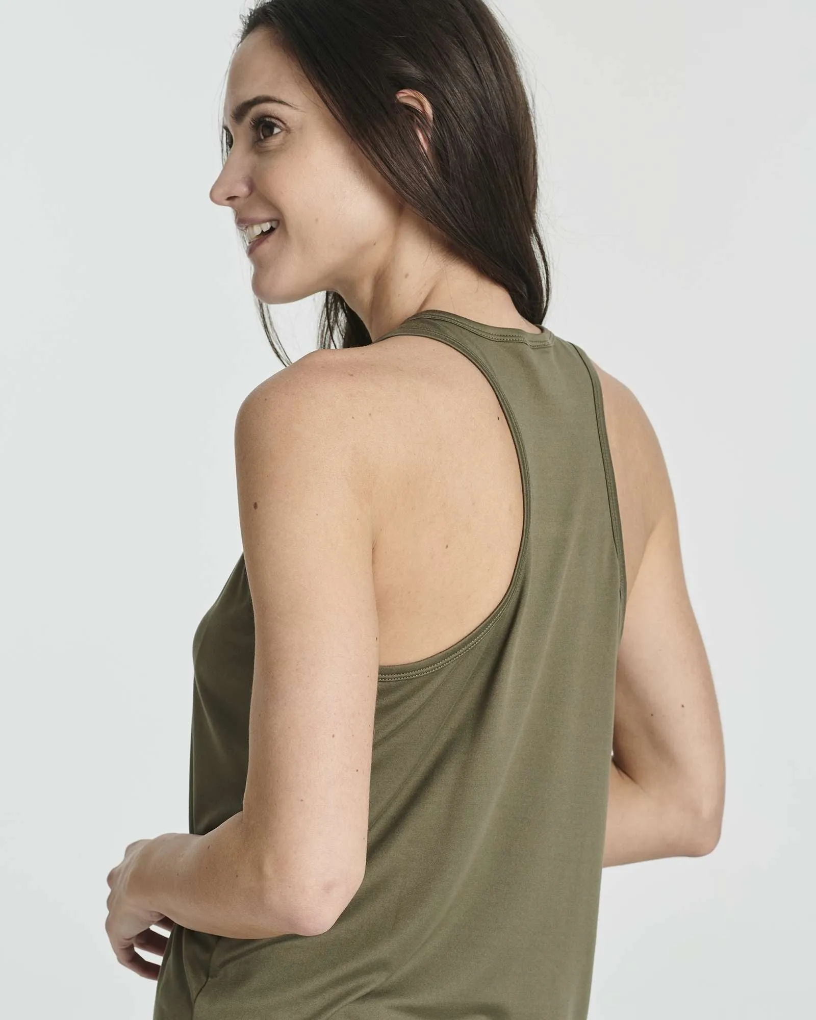 2 Pack: Women's Pajama Set Tank Top and Capri Pants