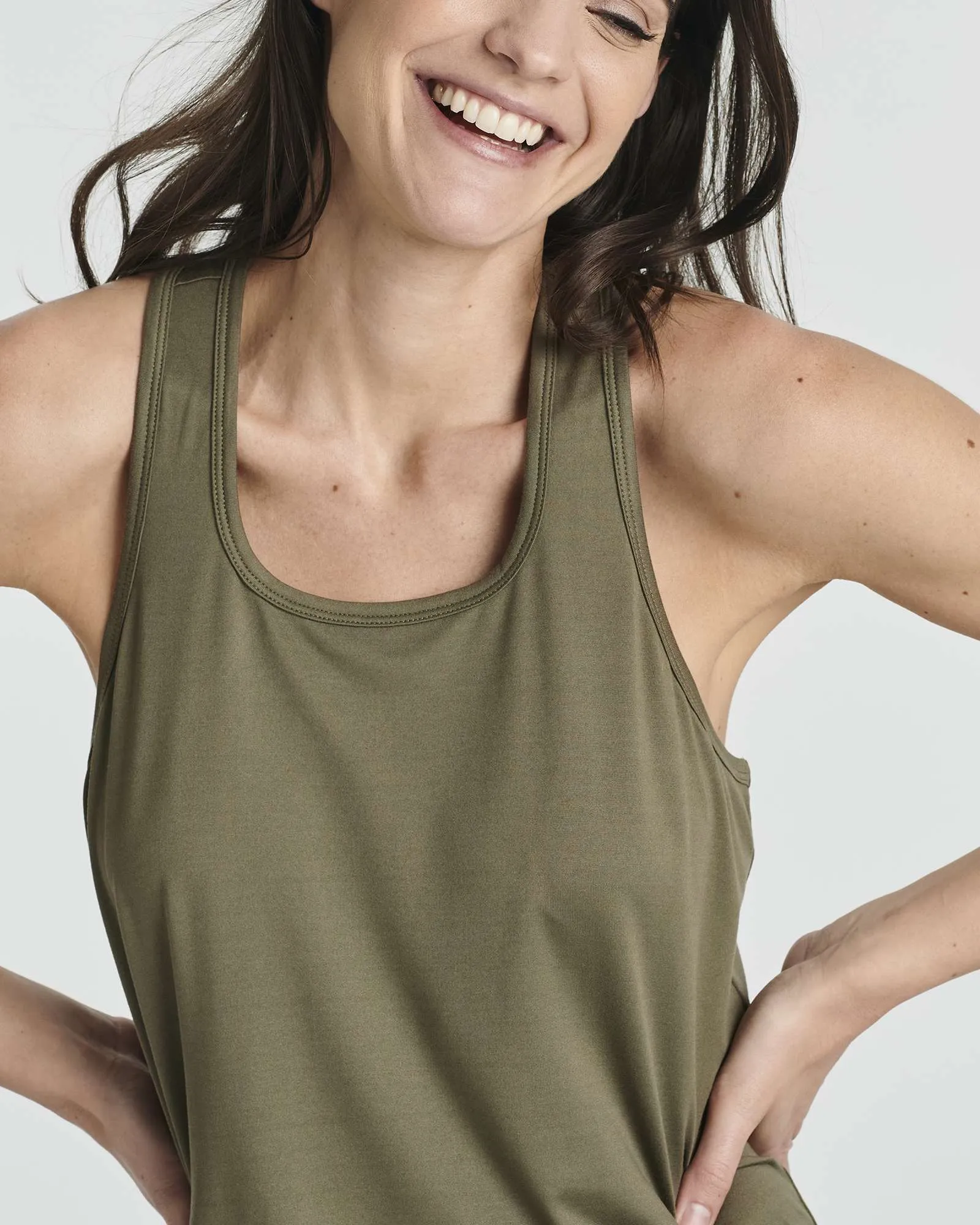 2 Pack: Women's Pajama Set Tank Top and Capri Pants