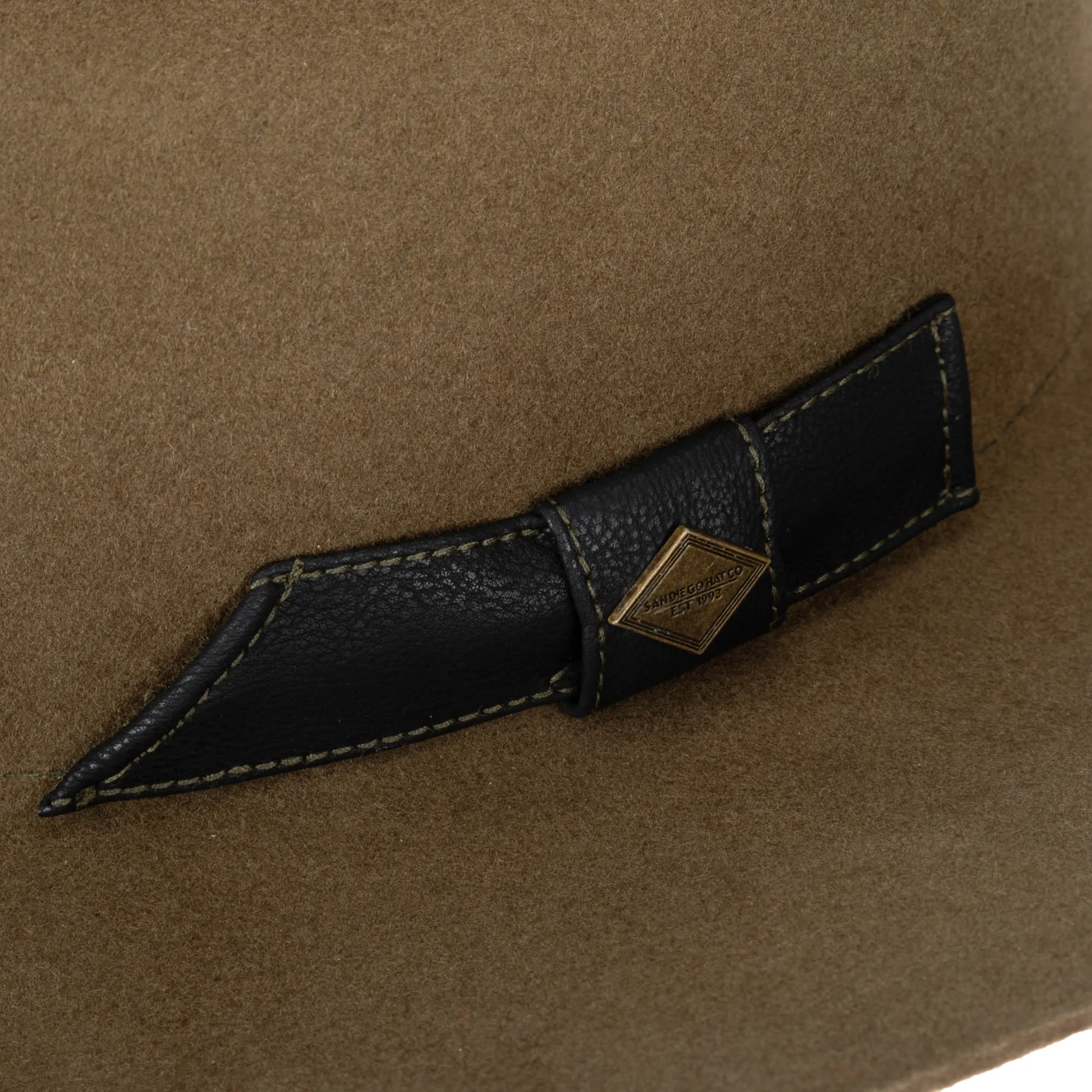 Black Label Wool Felt Cattleman's Crease Cowboy