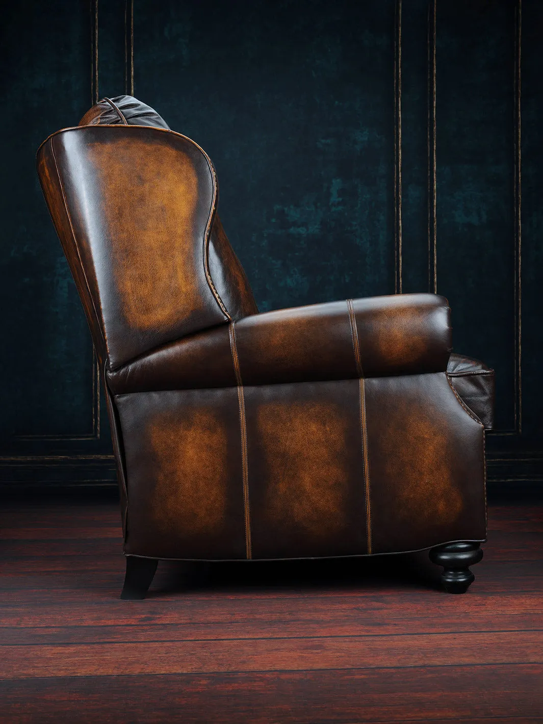 Cowboy Push Back Leather Recliner