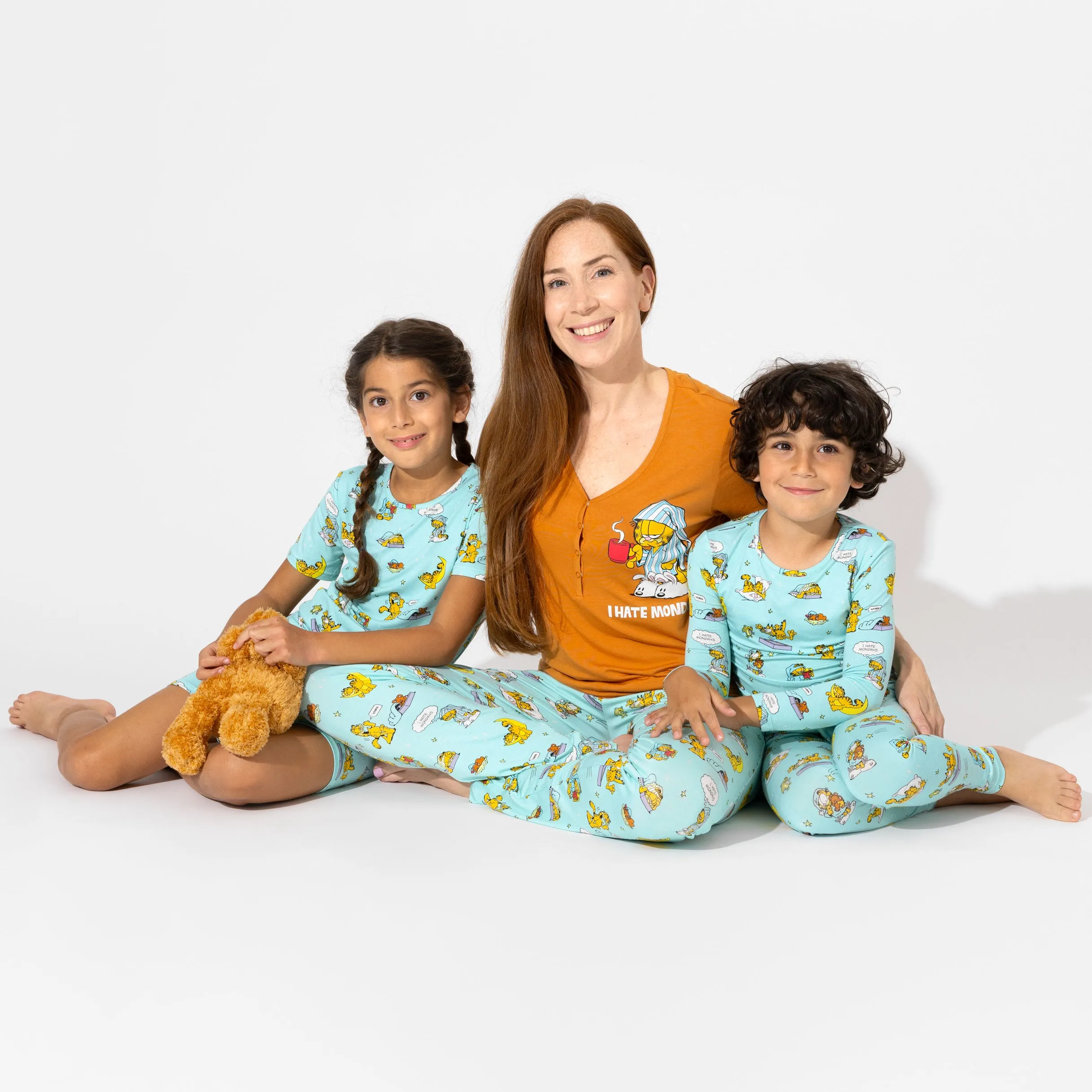 Garfield: Lazy Mondays Bamboo Women's Pajama Set