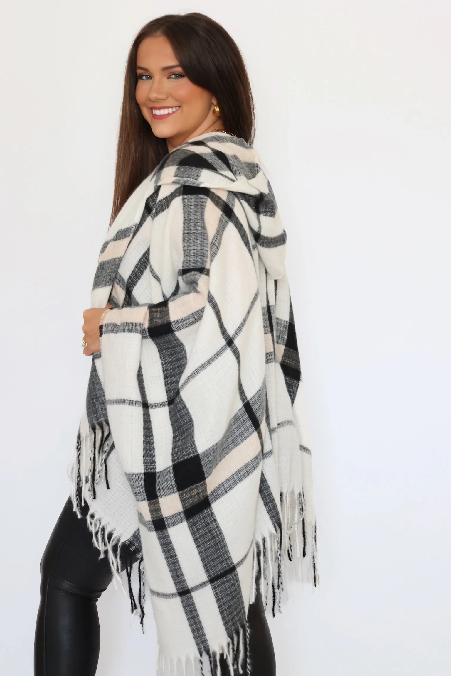 Journee Brushed Hooded Ruana - Ivory/Black