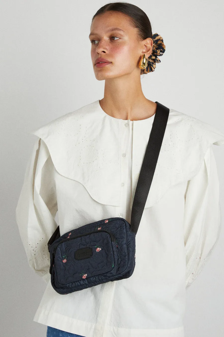 quilted rose cross body camera bag
