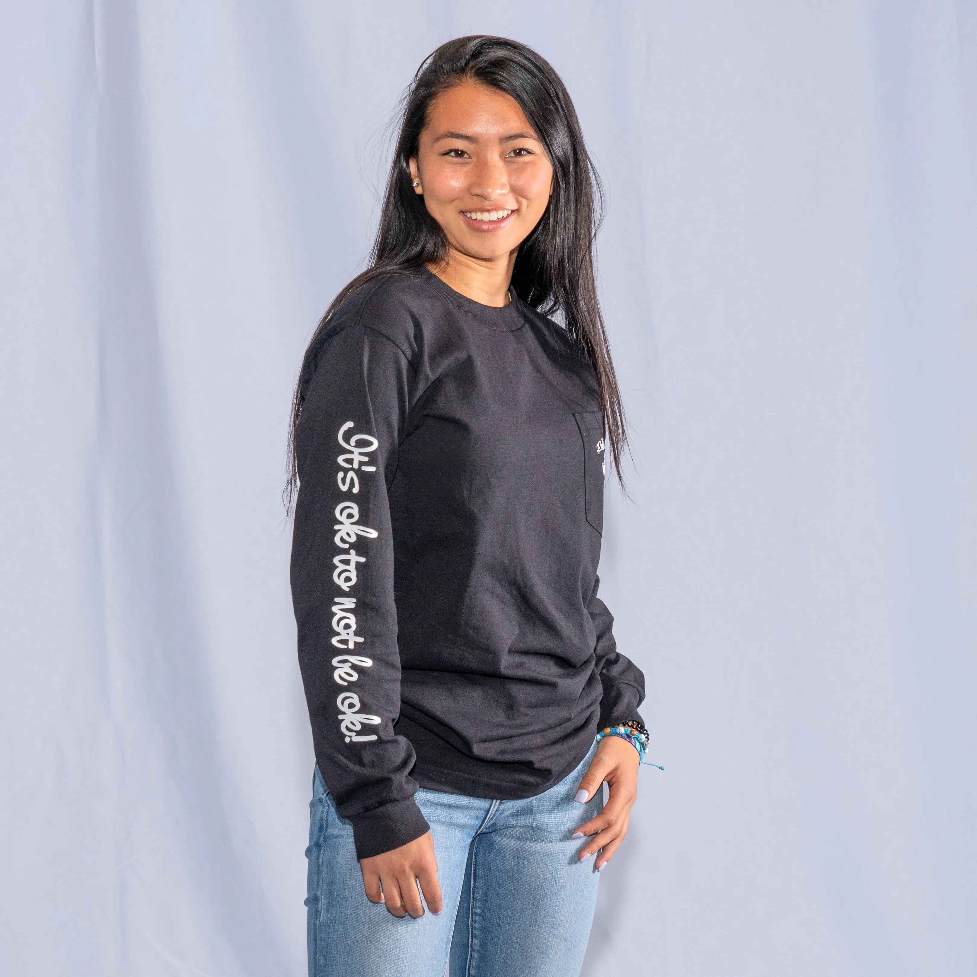 Women's Long Sleeve T-Shirt with a Pocket